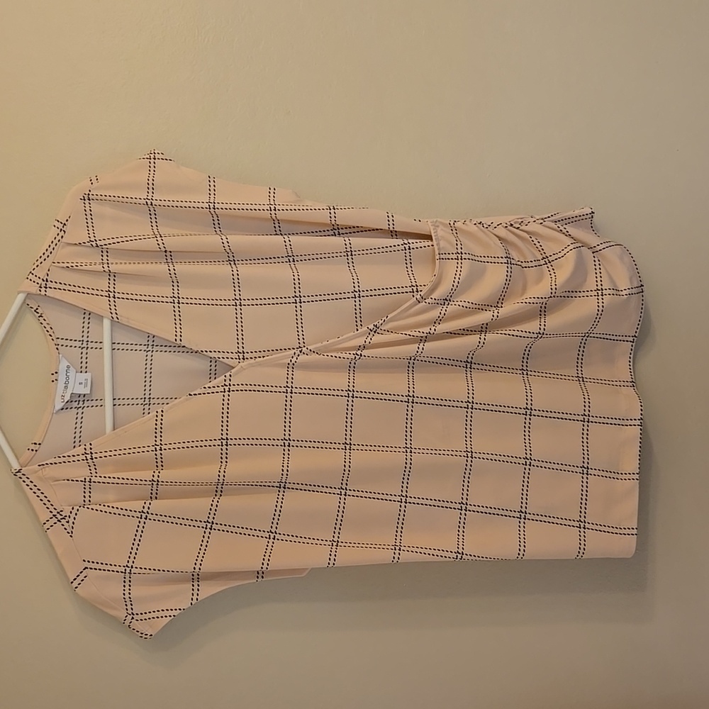 Liz Claiborne Women's Short Sleeve Blouse, Light Pink Pattern, Small